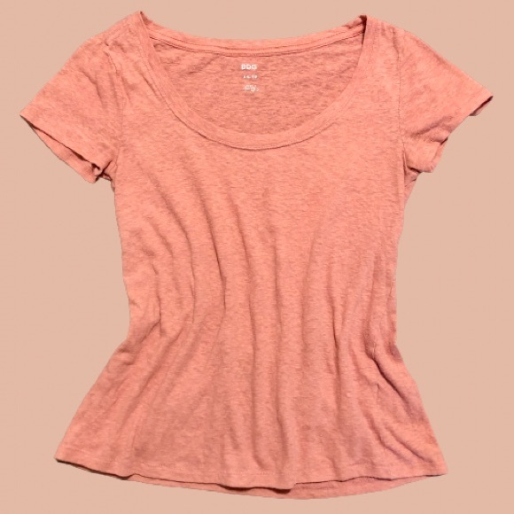 💸 $2 ADD-ON Urban Outfitters BDG U-Neck T-Shirt - Picture 3 of 5